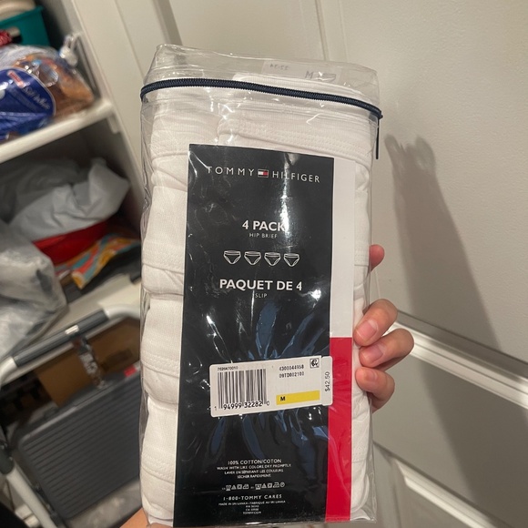 Tommy Hilfiger underwear men size M 4packs - Picture 2 of 2